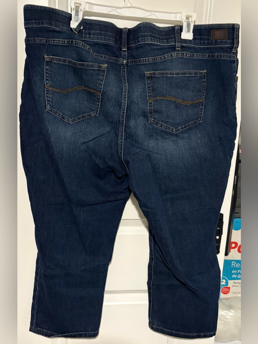 Women’s Dark Blue Stretch Crop Jeans - Picture 4 of 4